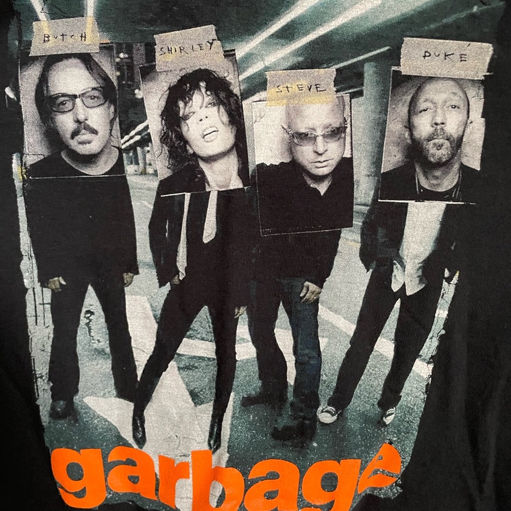 Garbage band tee